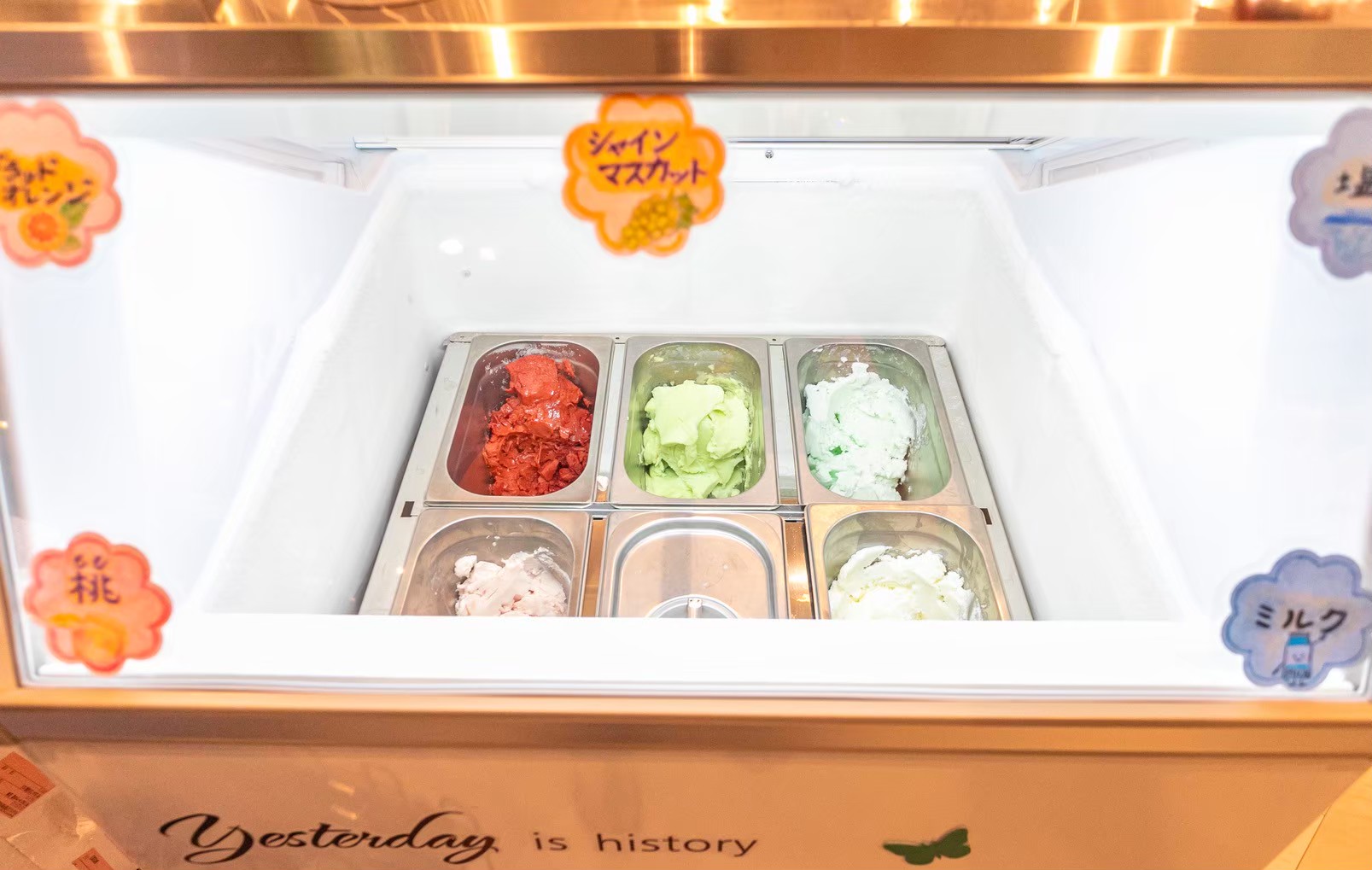 LINE_ALBUM_湖明館通り_251109_14-1